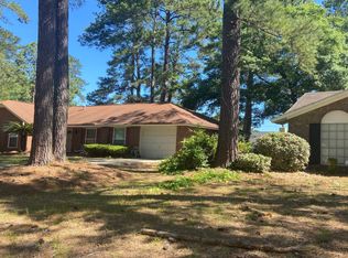 812 Jamestowne Rd, Savannah, GA 31419