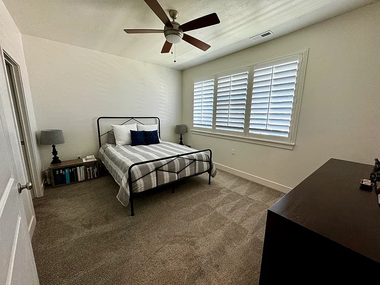 785 W Bronze Leaf Rd — Photo 11