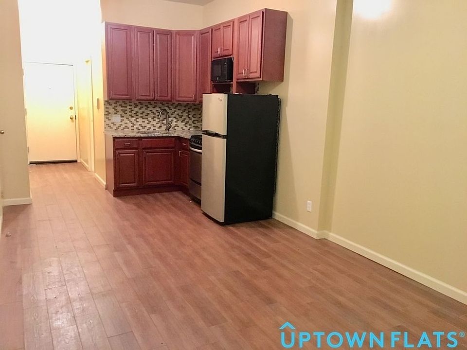 2nd image of 101 E 56th St APT 3D