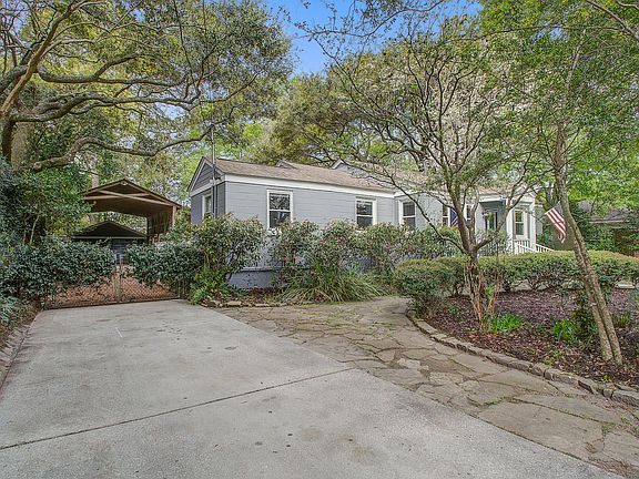 2nd image of 311 Cassina Rd