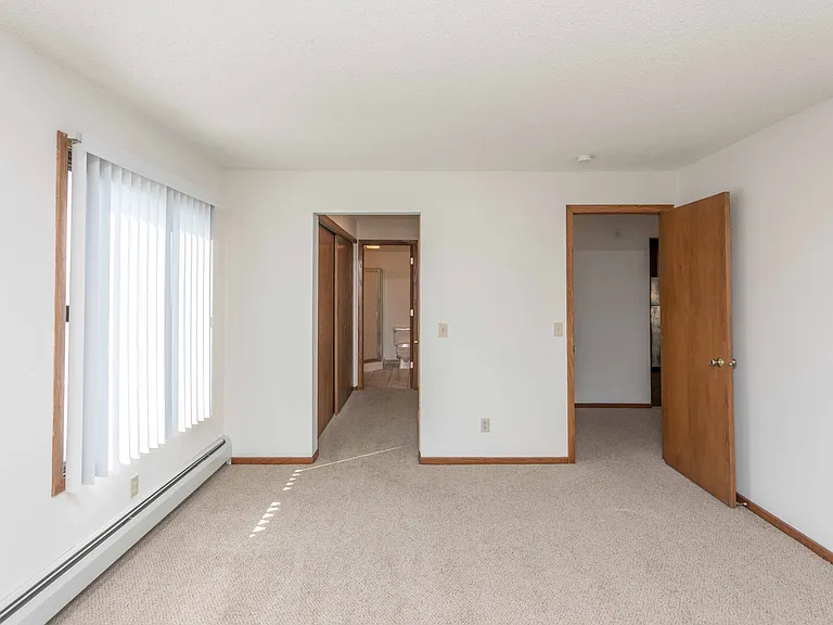 Eagle Ridge Apartments — Photo 28