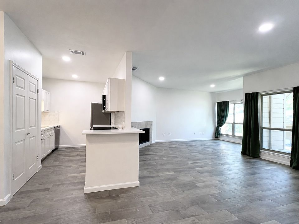 Updated Open Concept Floor Plan