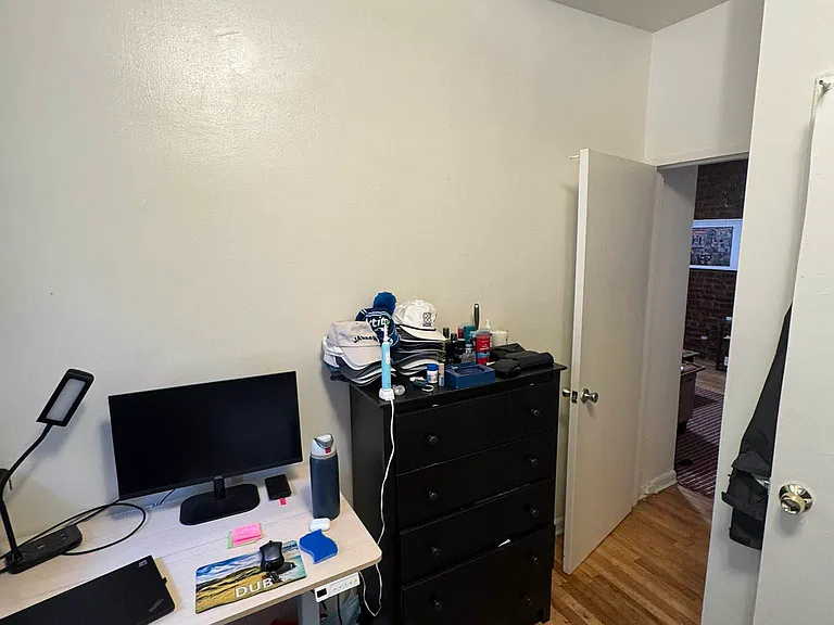 220 E 29th St #2A — Photo 27