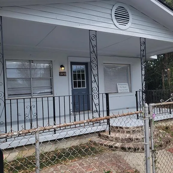 2218 Odessa St — Photo 2