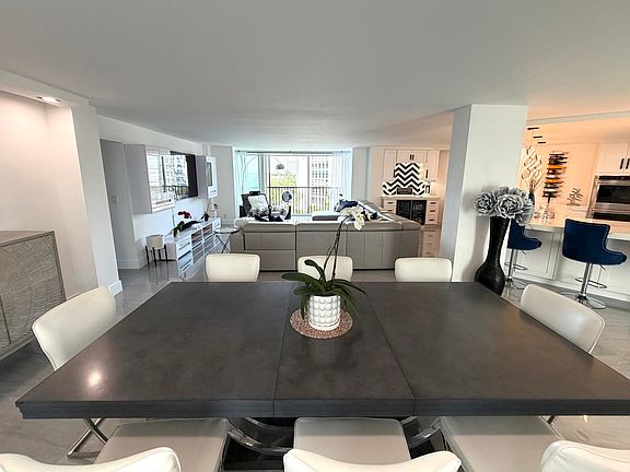 2nd image of 1627 Riverview Road #615