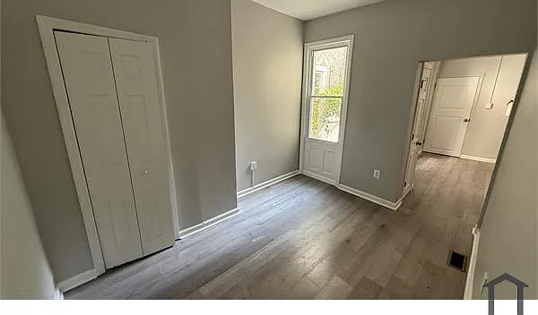 4 bed, 1100 sqft, $2,250 — Photo 2