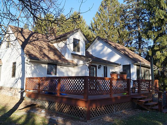 4th image of 3038 Bunker Lake Blvd NE