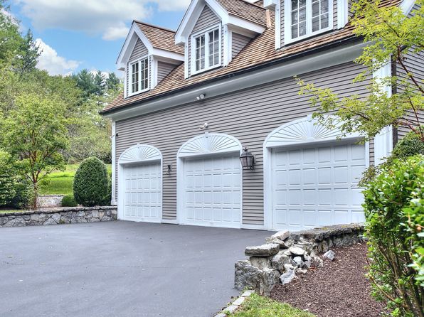 30A Soundview Farm, Weston, CT 06883