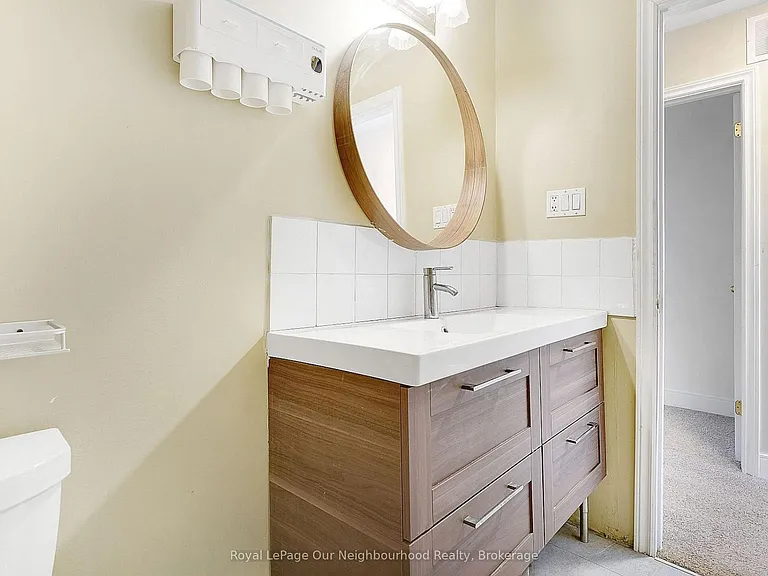 1669 Alwin Cir — Photo 25