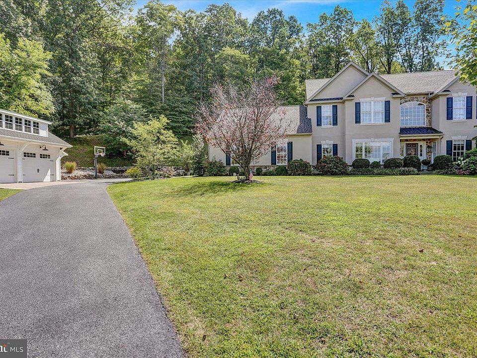 24 Spring Dr, PA 19543 Zillow