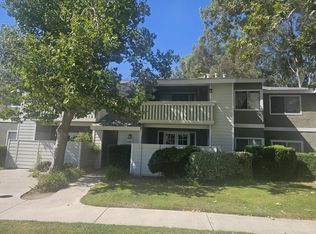 27640 Susan Beth Way UNIT E, Santa Clarita, CA 91350