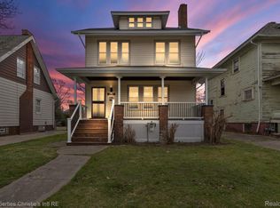 210 Rhode Island St, Highland Park, MI 48203