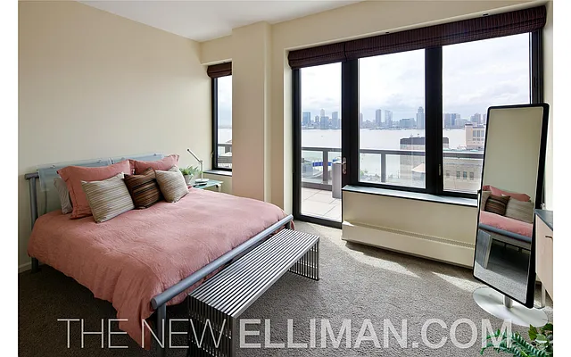 Sold by Douglas Elliman | media 20