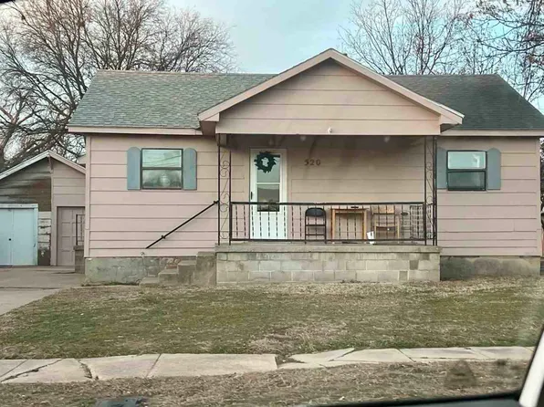 520 E Oklahoma Ave, Tonkawa, OK 74653