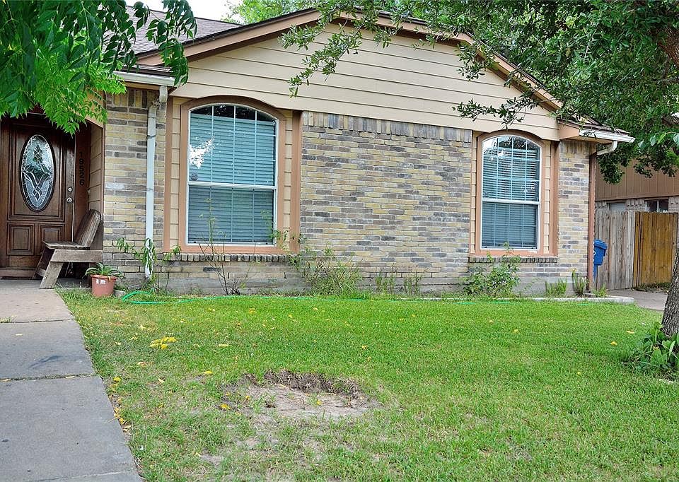 1st image of 19526 Lazy Valley Dr
