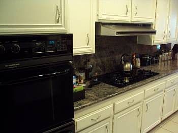 2nd image of 1506 S Bentley Ave APT 205