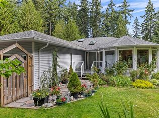 3198 Melon Rd, Nanaimo, BC V9K2J5