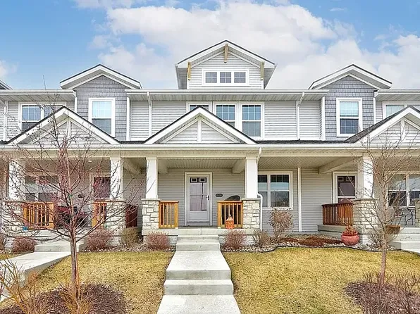 1139 S 91st St, West Des Moines, IA 50266