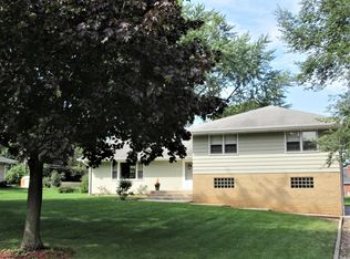 1021 Cassie Dr, Joliet, IL 60435