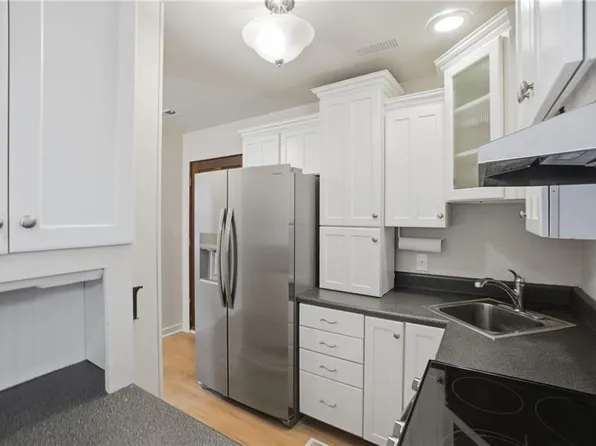 318 Washington St APT C, Portsmouth, VA 23704