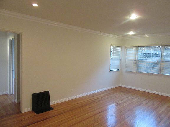 5th image of 12321 Washington Pl