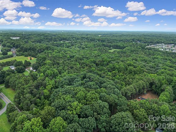 5th image of 10720 Williams Rd