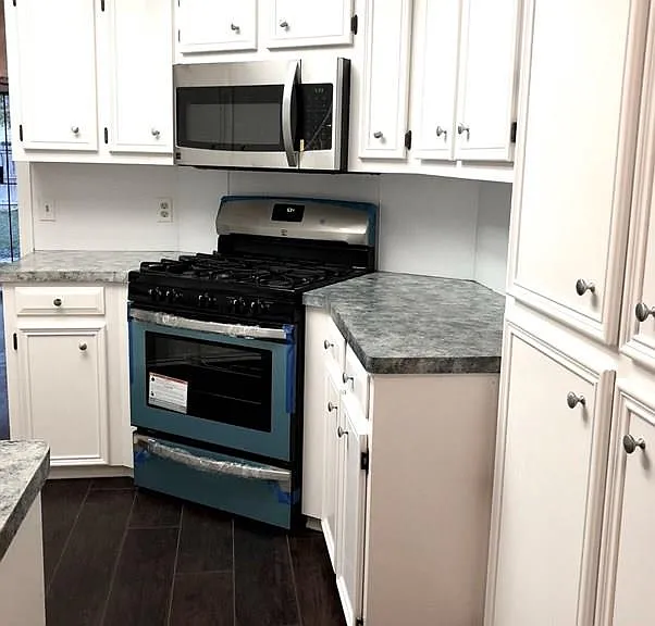 501 Geraldine Ln — Photo 13