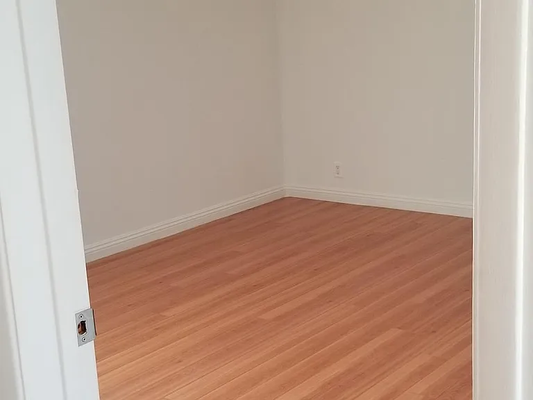 1527 S Shenandoah St #4 — Photo 19