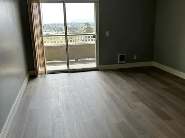677 Dartmore Ln, Hayward, CA 94544