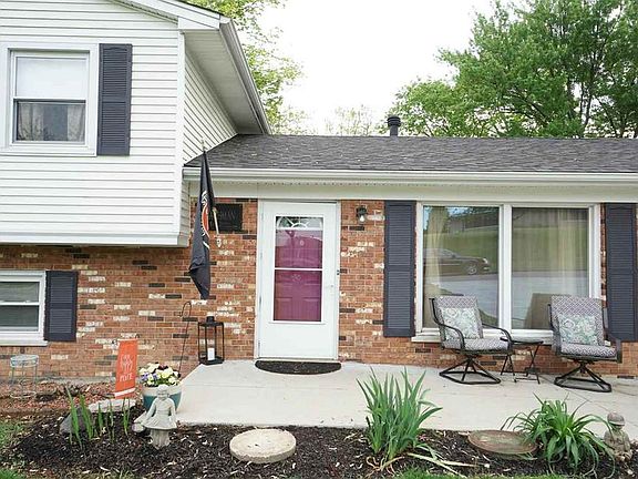 2nd image of 5 Yealey Dr