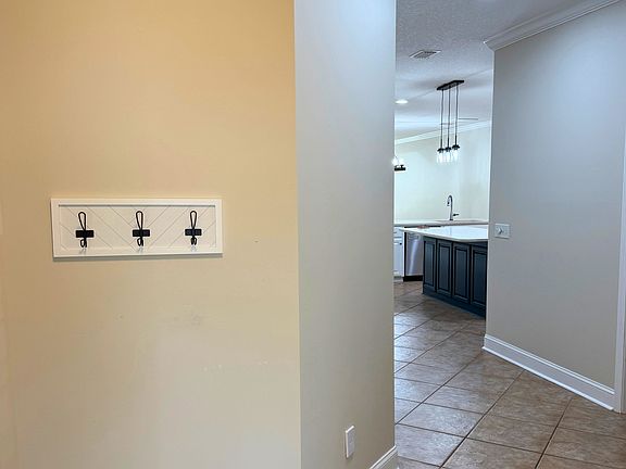 3rd image of 126 Miller Ct #38A
