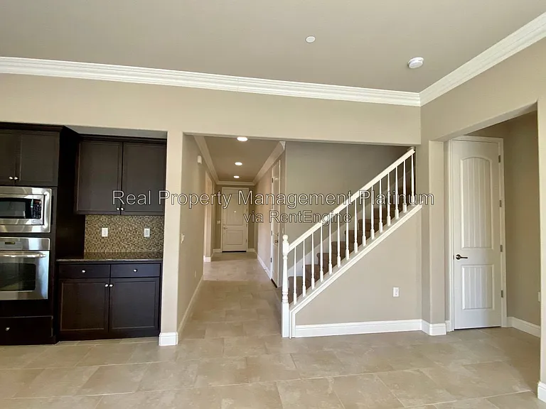 2141 W Juliet Way — Photo 22