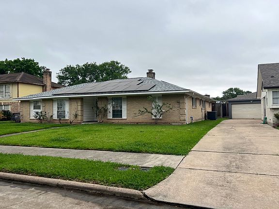 2nd image of 13330 Agarita Ln
