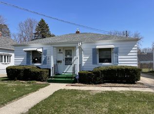 1406 5th Ave, Sterling, IL 61081