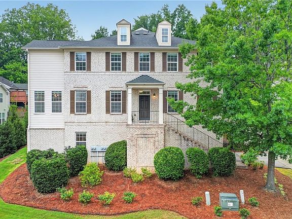 2nd image of 4286 Laurel Creek Ct SE Unit 4