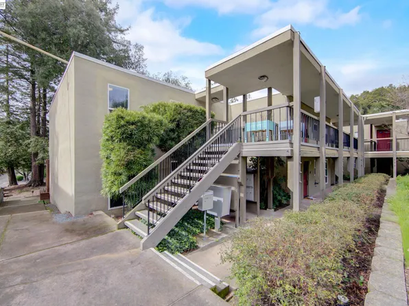 651 Moraga Rd APT 5, Moraga, CA 94556