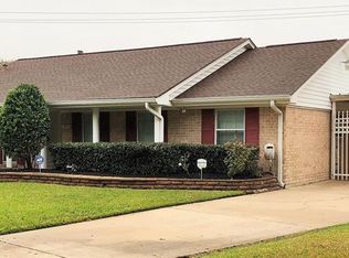 2714 Stratford St, Pearland, TX 77581