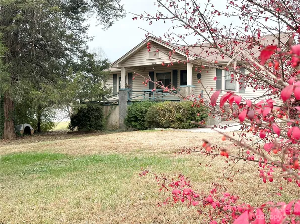 2114 Harper Ave NW, Lenoir, NC 28645
