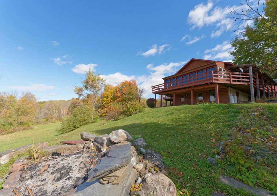 1st image of 15 Shale Mountain Way