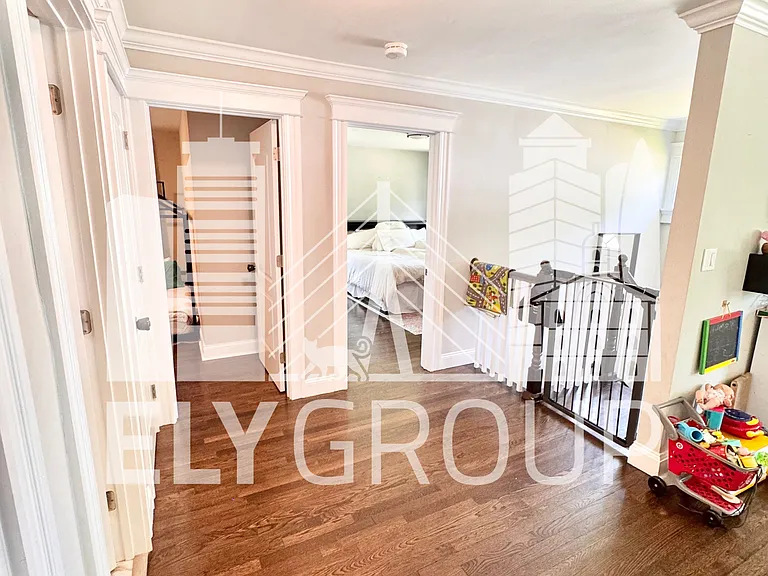 134 Ellis St — Photo 14