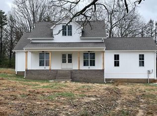 18 Eli Ct, Leoma, TN 38468