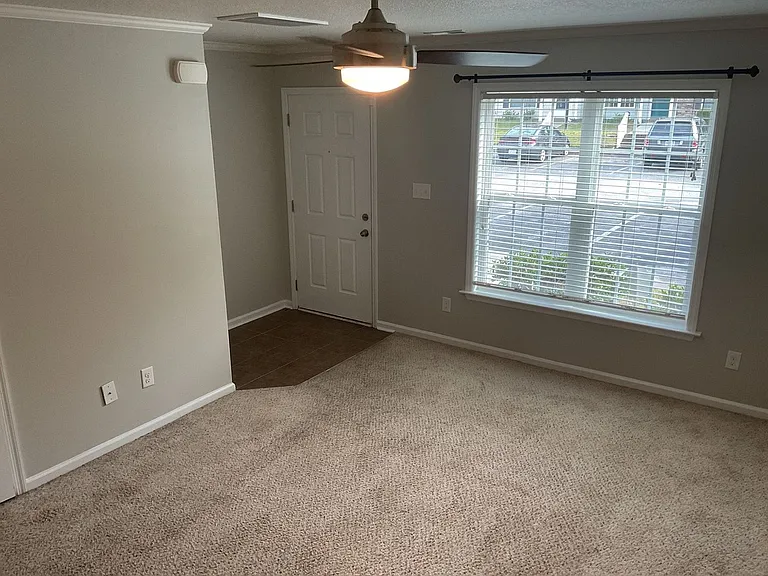 27 E Doris Ave #501 — Photo 10