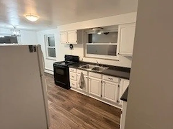 4733 Booth Rd, Oxford, OH 45056