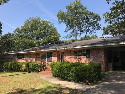 5209 Lakeview Rd, N Little Rock, AR, 72116