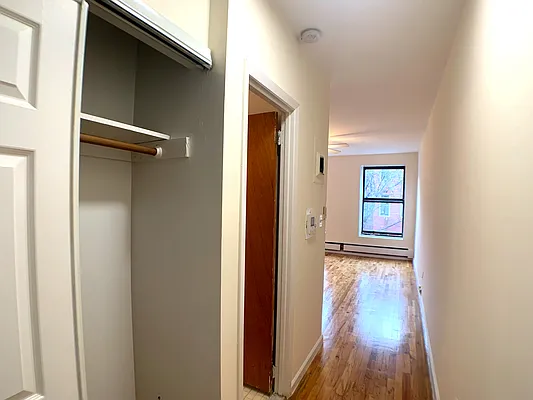 Rented by Bond New York | media 4