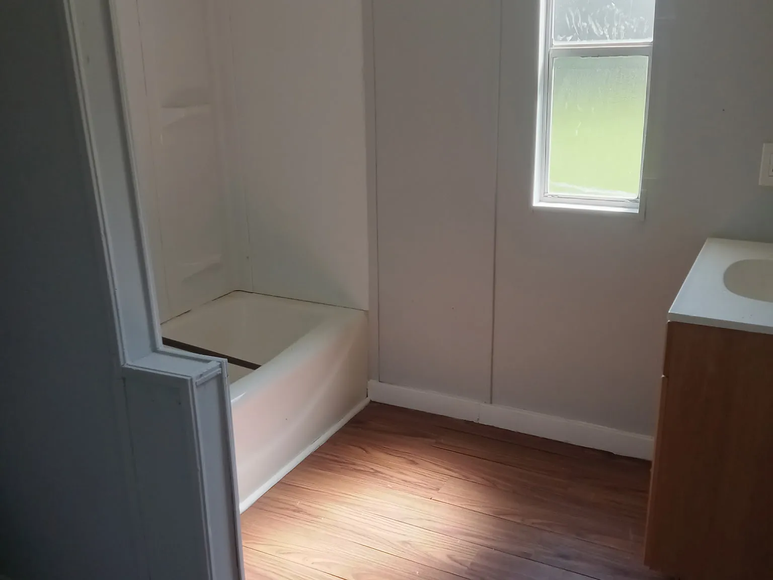 3 bed, 1150 sqft, $1,150 — Photo 3