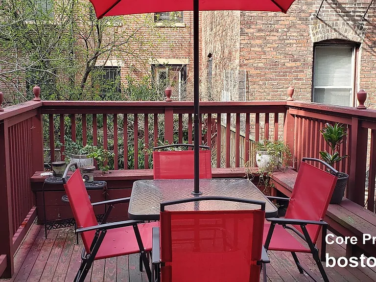 50 Phillips St #4 — Photo 2