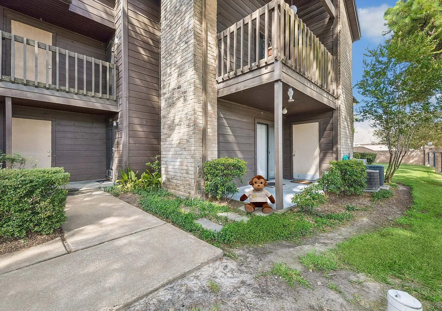 12755 Mill Ridge Dr — Photo 1