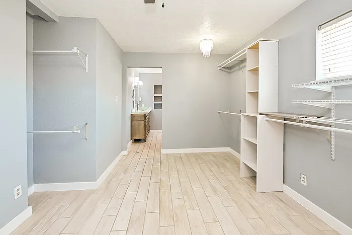 228 Barracuda St — Photo 11