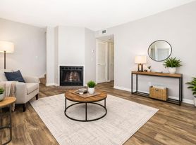 Hillhurst Apartments